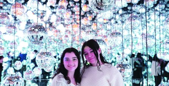 TeamLab Borderless, Tokyo: Stephanie Ferrara ’26 and Taylor Haines ’28