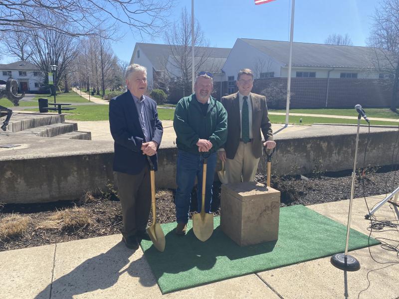 Delaware Valley University Unveils Time Capsule 