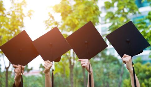 4 graduation caps 